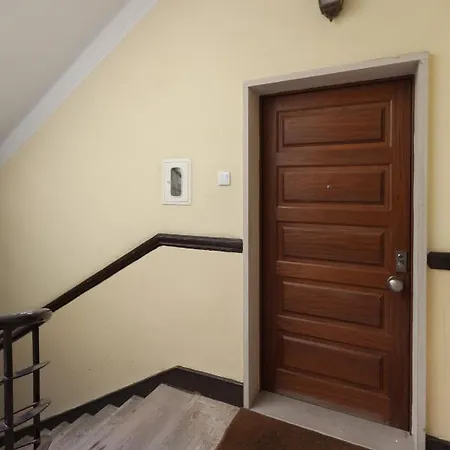 Flh Graca Family With View アパート