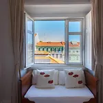 Flh Graca Family With View Appartement