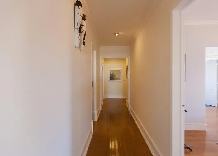 Flh Graca Family With View