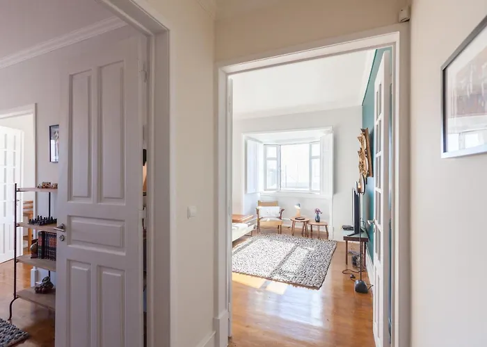 Flh Graca Family With View